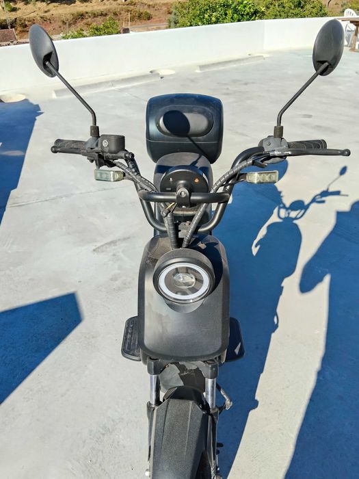 Scooter elétrica do ano 2022