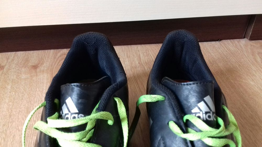 Adidas korki rozmiar 46 dl wkładki 28, 5 cm