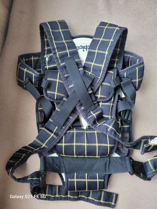 Класний набір для вашого новонародженого Малючка + кенгуру і пляшка