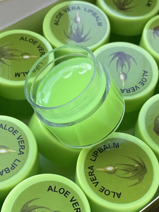 Алоэ в баночке