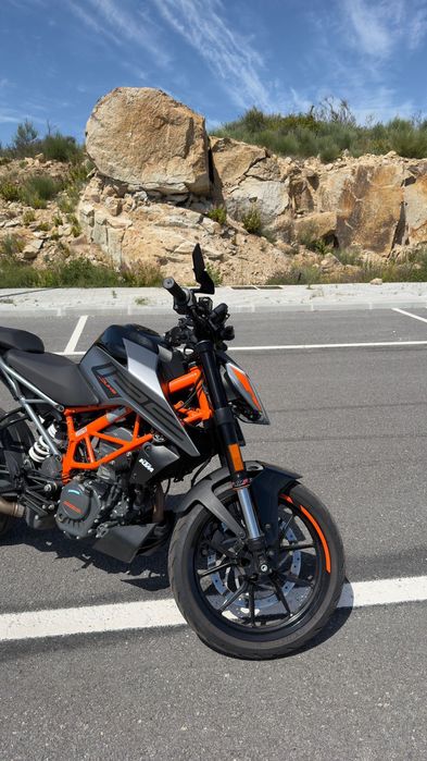 KTM DUKE 125 2023