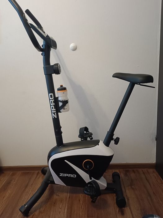 Rower stacjonarny Zipro Beat magnetyczny