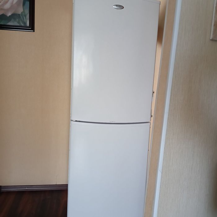 Холодильник Whirlpool ARC7412, вживаний