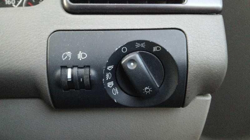 Comando Das Luzes Audi A6 Avant 4B5