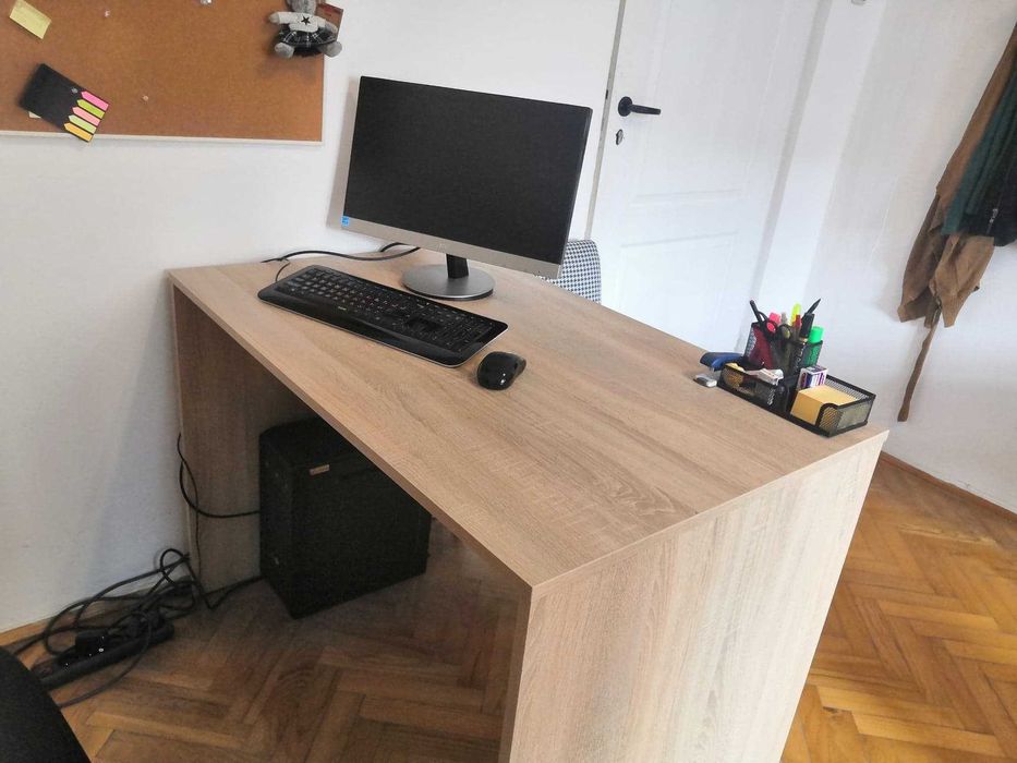 Zestaw komputer stacjonarny + monitor xkom Picasso OP500 G4600/8GB