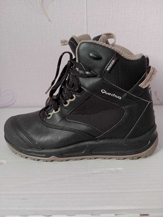 Buty trzewiki zimowe damskie Quechua na wąskie stopy rozmiar 37.