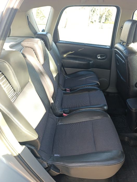 Продам Renault Scenic II