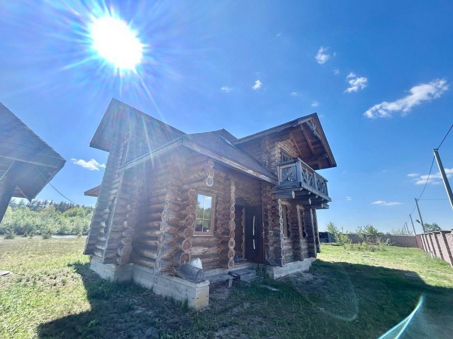 Унікальний будинок, маєток, 1 га з озером