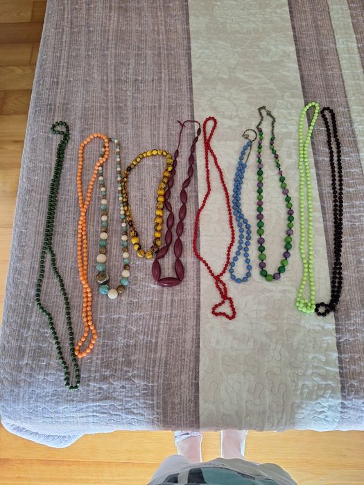 Colares novos de alta qualidade