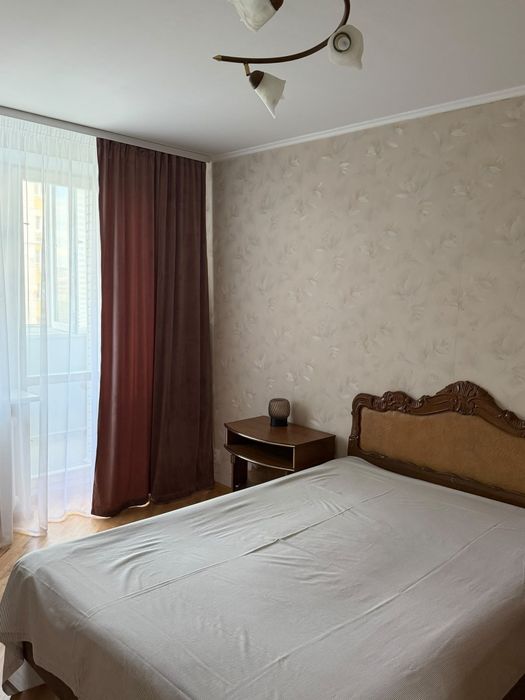 Оренда 2х кім квартири  подобово 1800