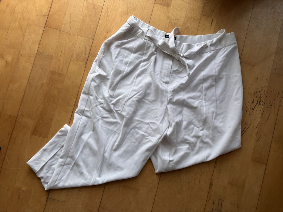 Eleganckie białe spodnie plus size 48