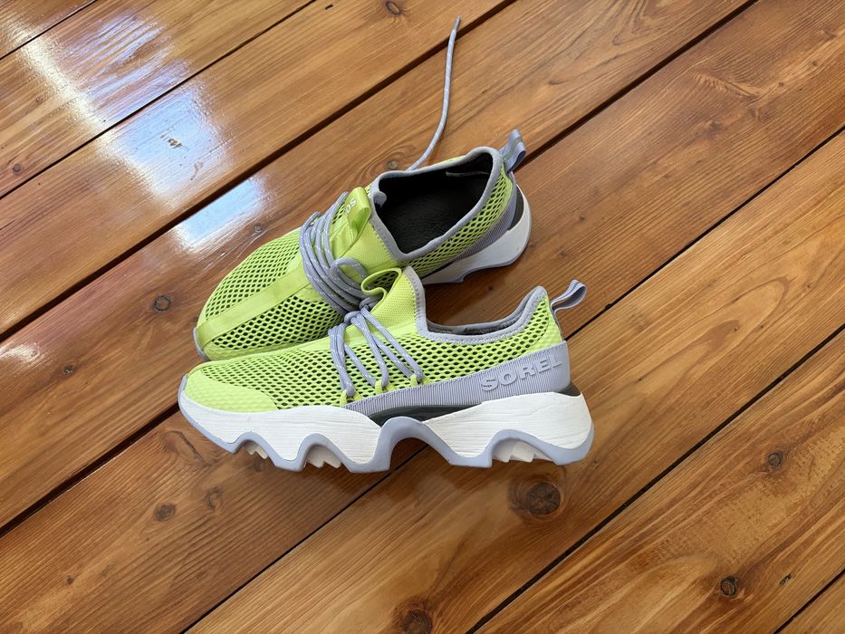 Buty sportowe damskie marki Sorel 39 neonowo-zielone