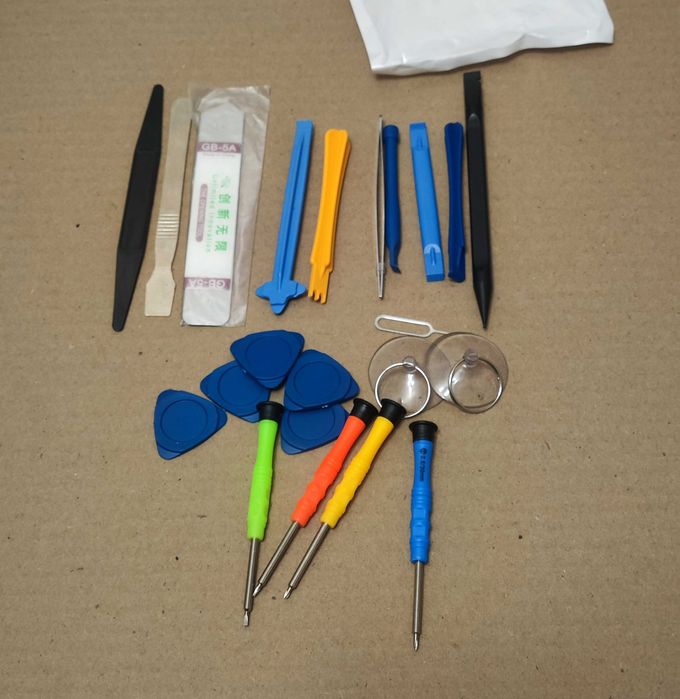 Інструмент для ремонту 22 в 1 отверка викрутка лопатка