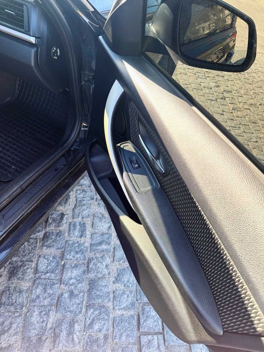 BMW F30 320d офіційна