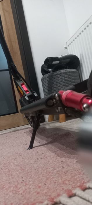 Chulajnoga elektryczna motus8.5pro lite