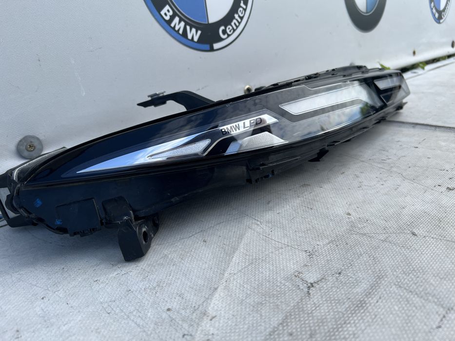 Фара права bmw lci x7 g07