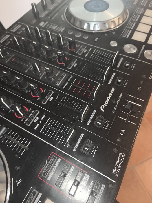 Pioneer DDJ-SX  usada