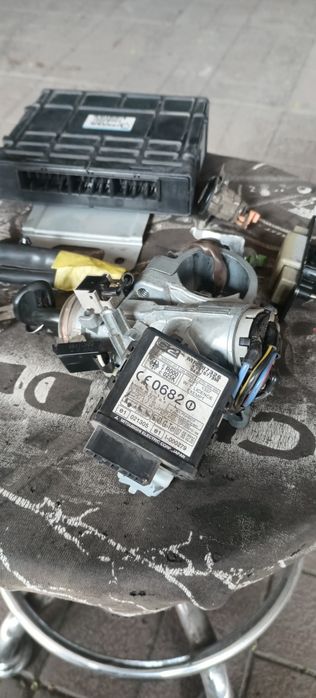 Замок зажигания Паджеро спорт 1 бензин. Ручная ккп.