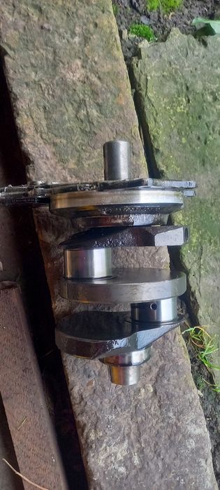 Шестерні ГРМ Болотніки крила Рама руль  проводка карбюратори фара  МТ-