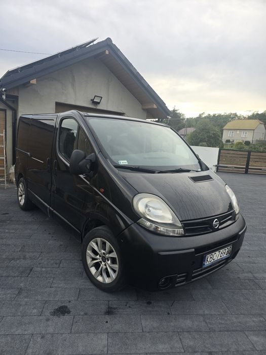 Nissan primastar, bus dostawczy 3 osobowy