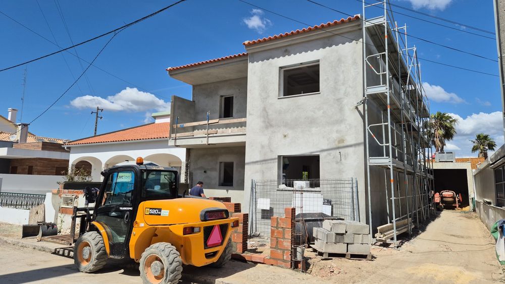 moradia geminada t4