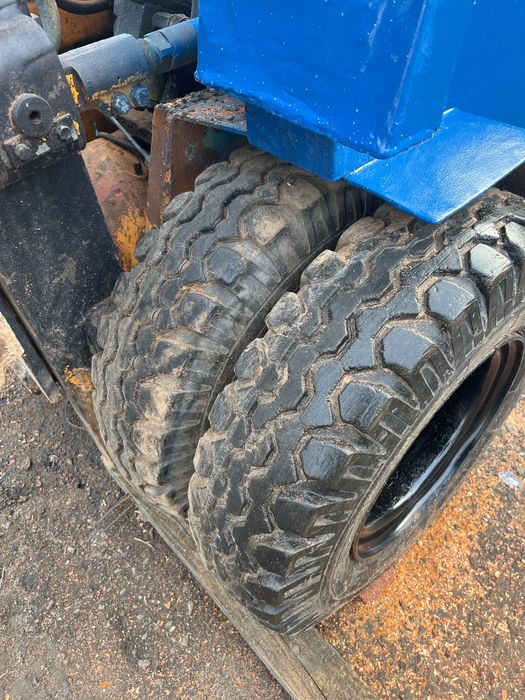 Погрузчик вилочный