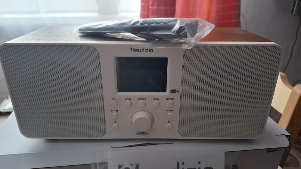 Radio DAB+ FM, USB, Bluetooth,pilot, EQ, pilot