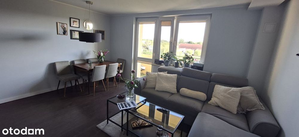 49,83 m² | 2 pokoje | duży salon | duża loggia | IV piętro
