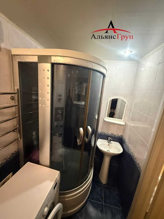 Цікава , затишна квартира! Терміново!