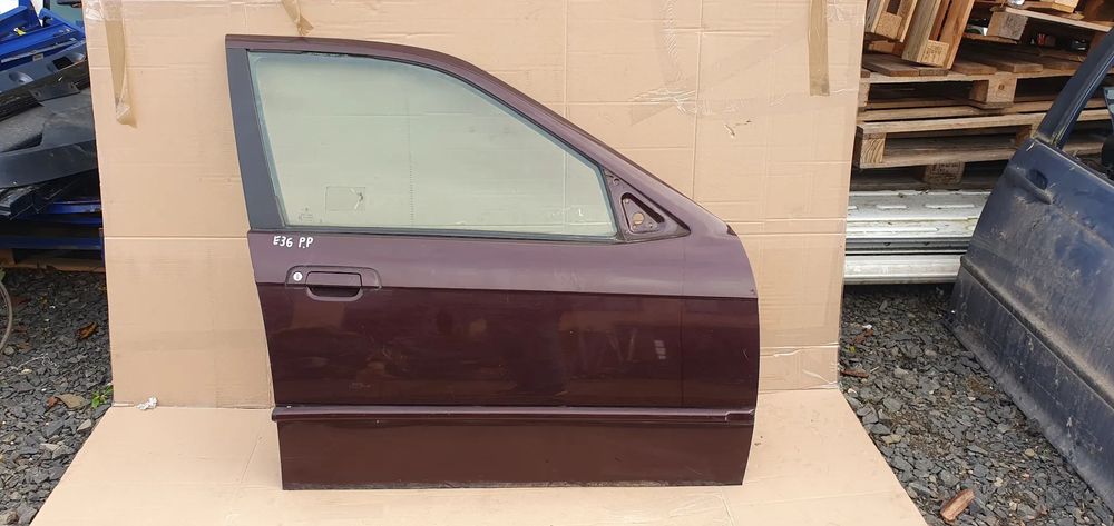 Drzwi prawy przód przednie prawe BMW 3 E36