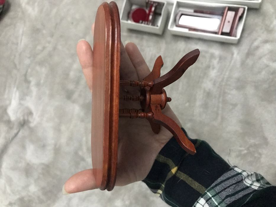 Меблі для лялькового будиночка міні-меблі в масштабі 1:12.