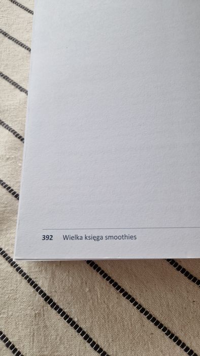 Książka,  przepisy, smoothies, zdrowe jedzenie