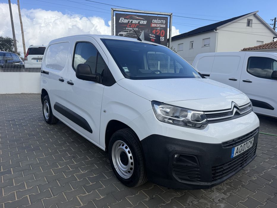 Citroen Berlingo 1.5 HDI 2022 3 Lug . Iva incluido