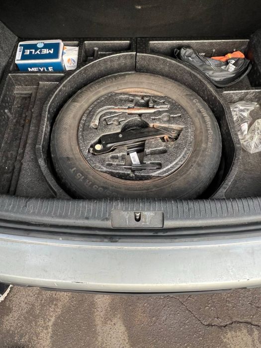 Volkswagen Golf V 1.9 tdi