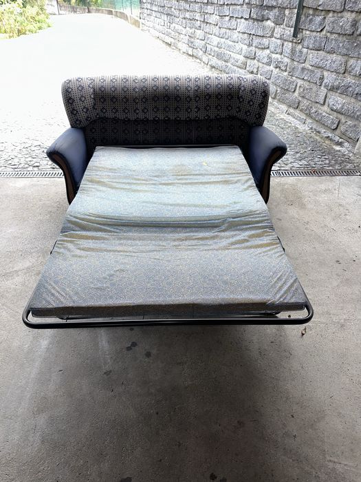 Poltronas + Sofá Cama
