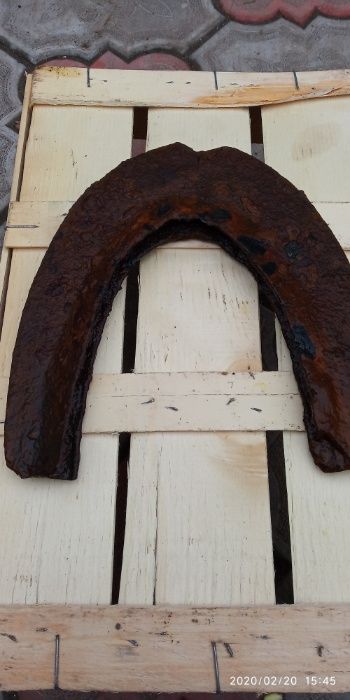 Оковка з деревяной лопати