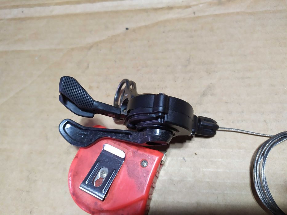 Shimano XTR manetka  Sl-M9000  Prawa  11-Biegowa  Obejma Polecam
