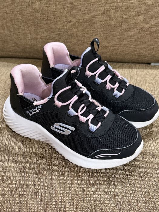 Кросовки на девочку Skechers