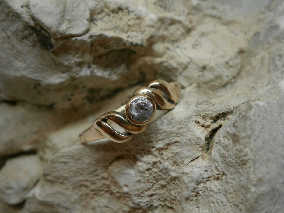 Złoty Pierścionek 14 K -2,29 GR