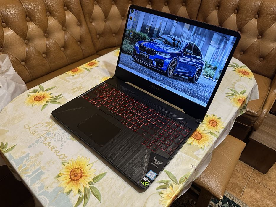 Потужний ігровий ноут Asus Tuf (i7 8750 6ядер, GTX 1050Ti 4GB)