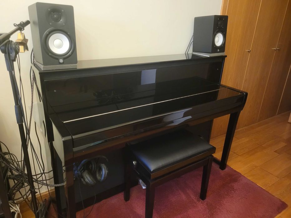 Piano Digital Yamaha CLP-685PE
