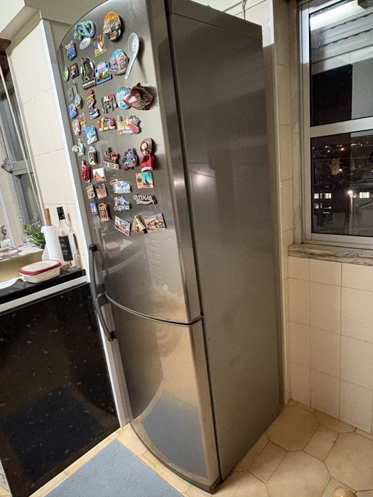 Vendo geladeira em bom estado