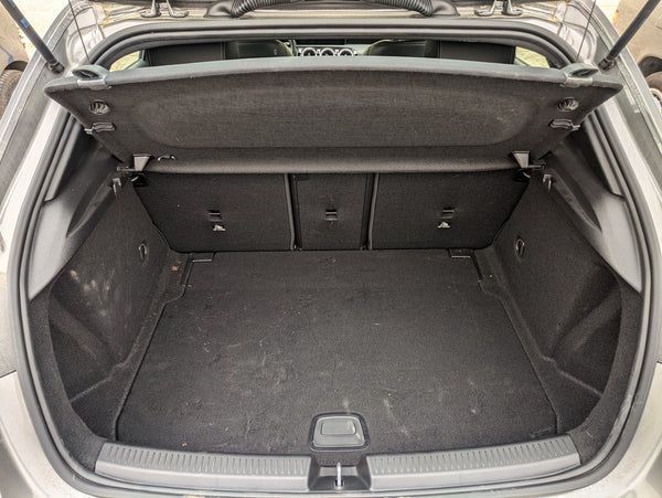 Mercedes Benz Classe A 180 D Style Auto | Gasóleo / Nacional / Carros Sinistrados