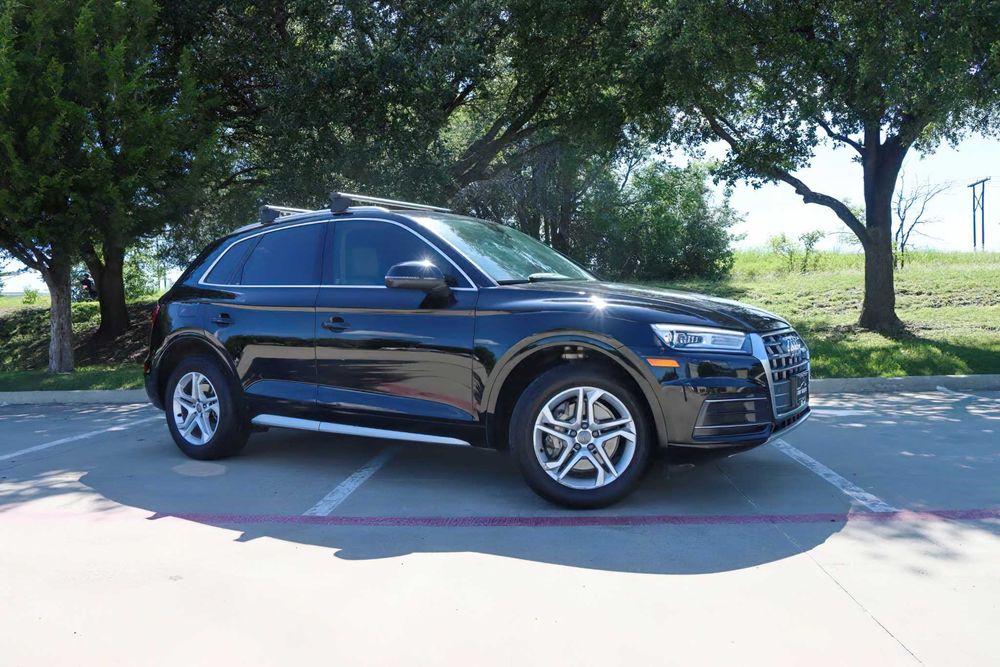 Audi Q5      2020