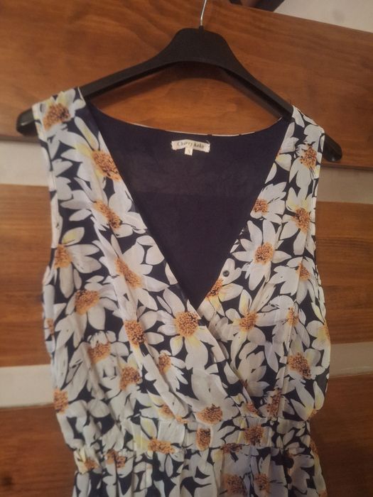 Sukienka Cherry Koko rozm.S stan bardzo dobry.