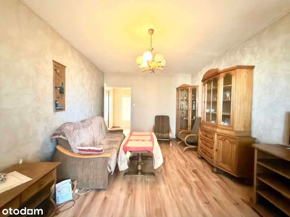 1 piętro, WRĘBOWA, balkon!