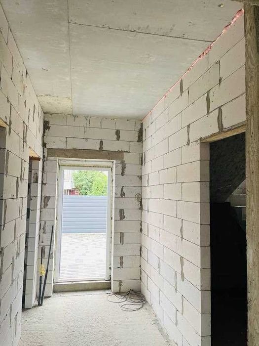 Продам Таун в Коцюбинському топ якості! 5хв до метро Академмістечко