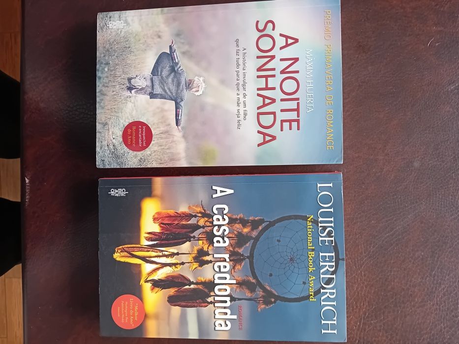 Vendo 2 romances premiados