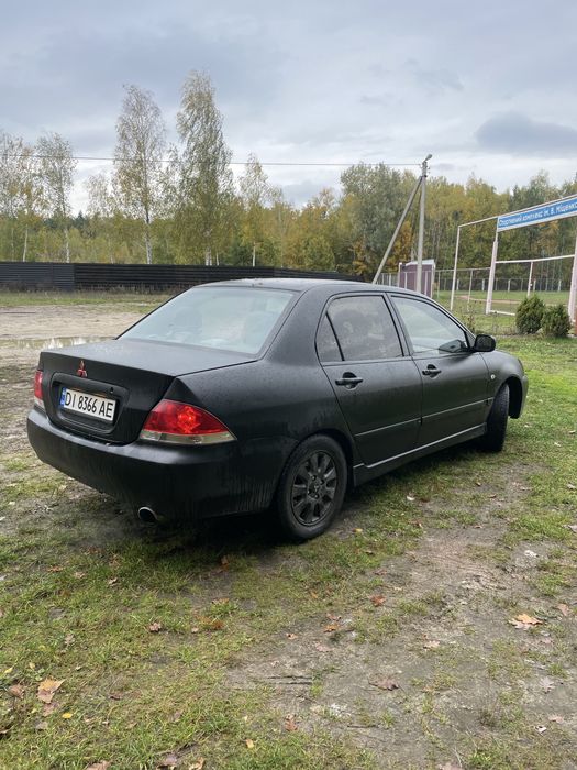 Mitsubishi lancer