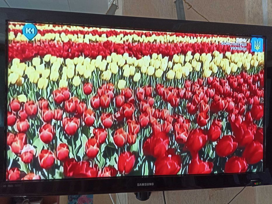 Телевизор SAMSUNG 50 дюймов, плазма.